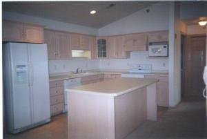 1218 Dewey, #24, Manitowoc, WI 54220