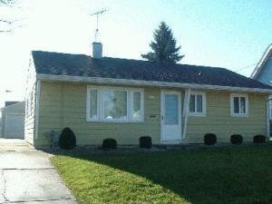 1811 Fairmont St., Manitowoc, WI 54220