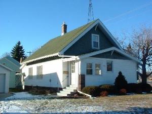 1044 N.12th St., Manitowoc, WI 54220