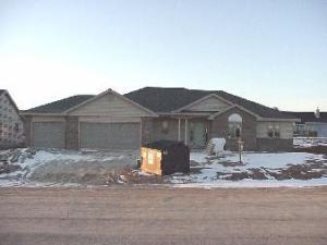 5103 Elmer Ln., Manitowoc, WI 54220