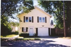 1714 S.12th, Manitowoc, WI 54220