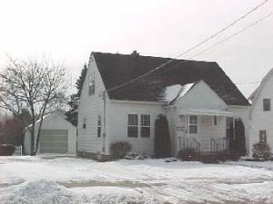 1117 Fairmont, Manitowoc, WI 54220