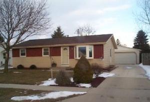 917 S.40th St., Manitowoc, WI 54220
