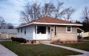 820 Schroeder Dr., Manitowoc, WI 54220