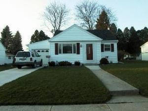 2826 36th St., Two Rivers, WI 54241
