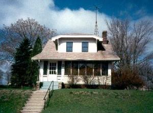 436 N 5th St., Manitowoc, WI 54220