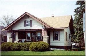 1108 Division St., Manitowoc, WI 54220