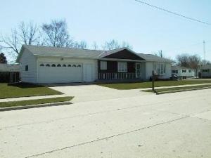 903 Bellevue Pl., Two Rivers, WI 54241