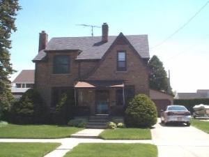 2005 Madison, Manitowoc, WI 54220