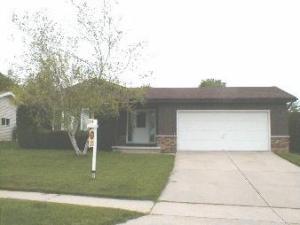 2307 S 12th St., Manitowoc, WI 54220