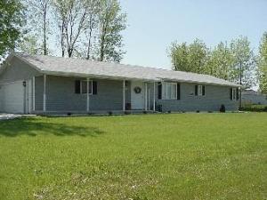 2201 Dewey St., Manitowoc, WI 54220
