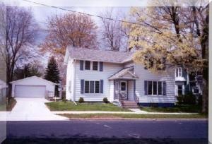 624 N.6th St., Manitowoc, WI 54220