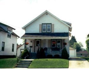 409 Huron St, Manitowoc, WI 54220