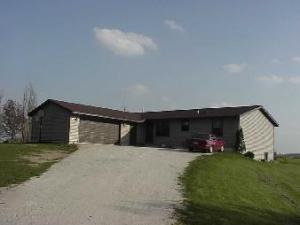 9913 Polifka Rd., Whitelaw, WI 54247