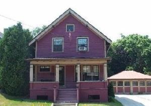 1232 S.14th St., Manitowoc, WI 54220