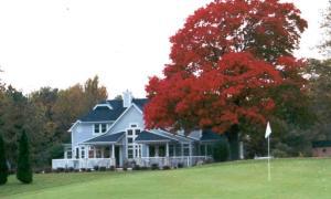 3554 Greenview Ct., Manitowoc, WI 54220