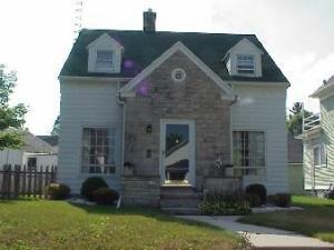 918 N 14th, Manitowoc, WI 54220