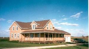 3337 S Custer St., Manitowoc, WI 54220