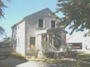 310 Union Pl., Manitowoc, WI 54220