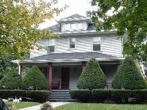 819 N.13th St., Manitowoc, WI 54220