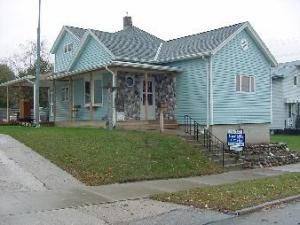 1310 S 13th St., Manitowoc, WI 54220