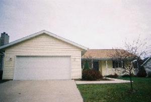 4727 Broadway St., Manitowoc, WI 54220