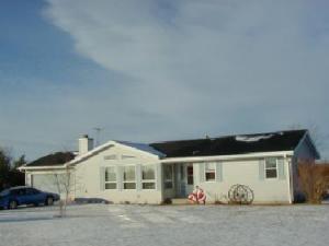 4356 Valley View Cir., Newton, WI 53063