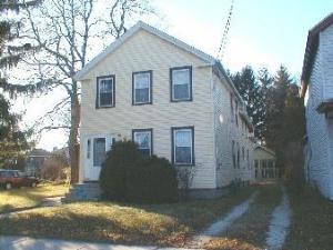 628 N 9th St., Manitowoc, WI 54220