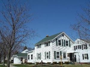 100 Riverview Dr., Manitowoc, WI 54220