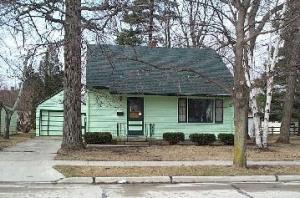 708 Macarthur Dr., Manitowoc, WI 54220