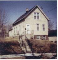 910 S 22nd St., Manitowoc, WI 54220