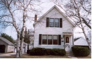 841 N 12th St., Manitowoc, WI 54220