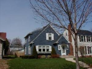 936 N.6th St., Manitowoc, WI 54220