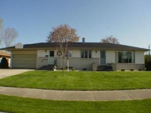 2514 17th St., Two Rivers, WI 54241