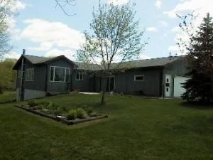 10229 Cth Q, Two Rivers, WI 54241