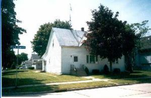 1102 Park Row Blvd., Manitowoc, WI 54220