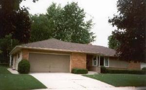 1638 Atlanta Cir., Manitowoc, WI 54220