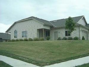4903 Roneta Ln., Manitowoc, WI 54220