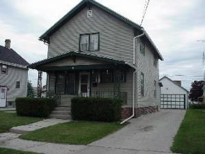 1406 S 20th, Manitowoc, WI 54220