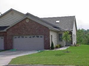 2409 Knuell St., Manitowoc, WI 54220