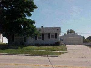 1301 Dewey St., Manitowoc, WI 54220