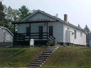 515 Pine St, Manitowoc, WI 54220