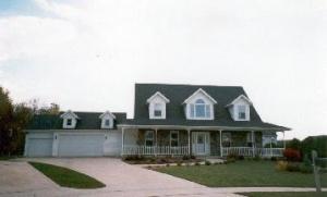 3611 Deer Run Ct., Manitowoc, WI 54220