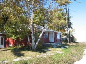 11211 Lake Dr., Two Rivers, WI 54241