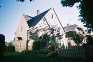 937 N.6th St., Manitowoc, WI 54220