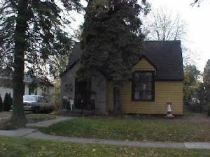 717 Manitou St., Manitowoc, WI 54220