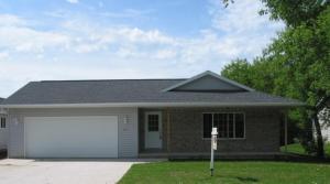 4017 Delta St., Manitowoc, WI 54220