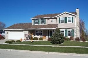 4520 E Whitetail Ct., Manitowoc, WI 54220