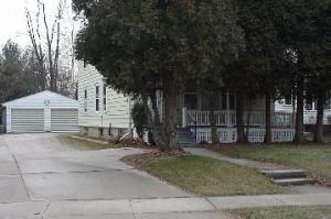 1825 Michigan Ave., Manitowoc, WI 54220