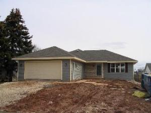 1801 S 25th St., Manitowoc, WI 54220